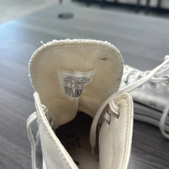 Women's High-Top Platform Canvas Sneakers - Cream Converse size 7 - Picture 4 of 7